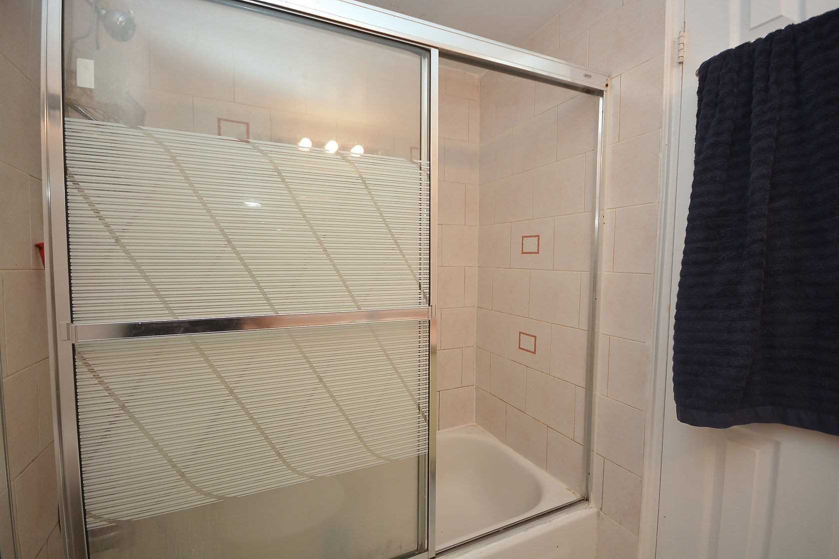 Listing W4560269 - Large Photo # 12