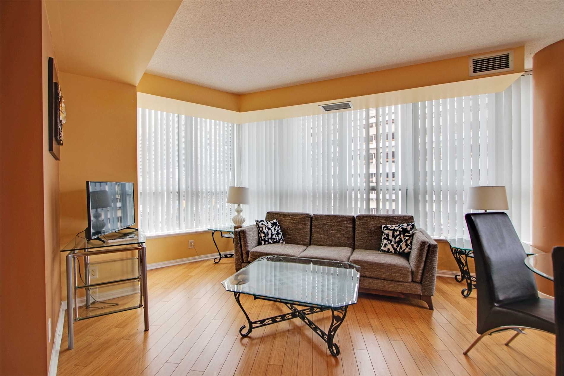 228 Queens Quay W #302