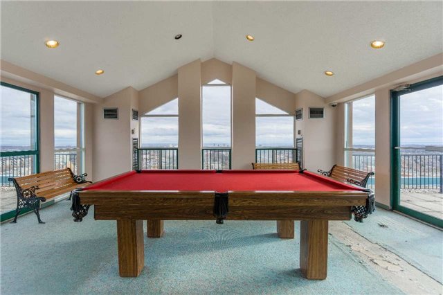 Listing W3998240 - Large Photo # 16
