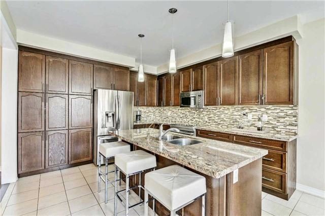 10 Pavlova Cres