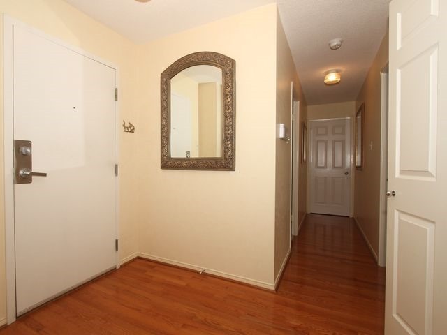 Listing W3643982 - Large Photo # 2