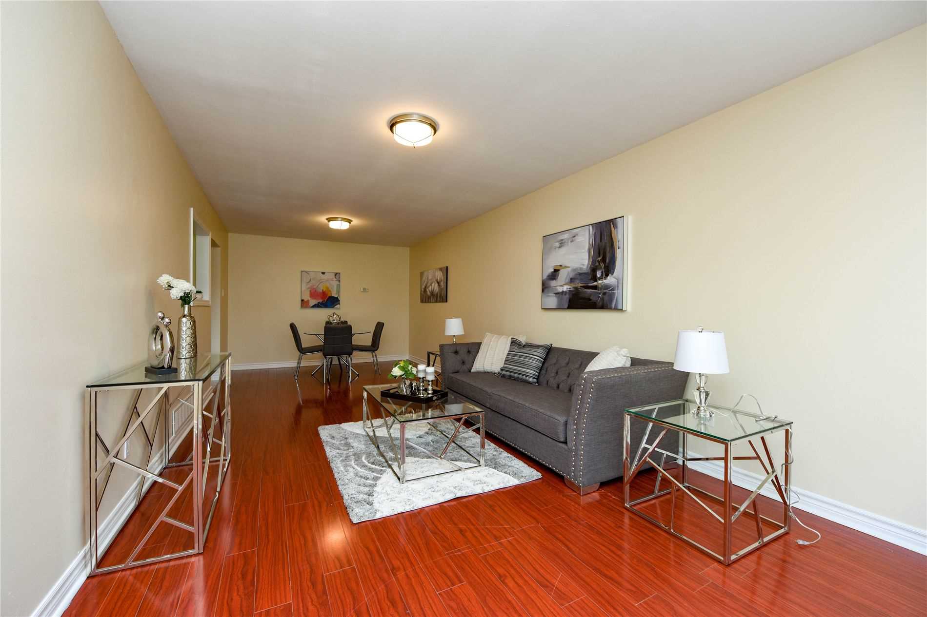 42 Sharon Crt