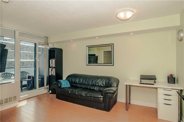 Listing C3757700 - Large Photo # 12
