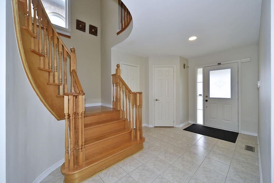 Listing N4437600 - Large Photo # 2