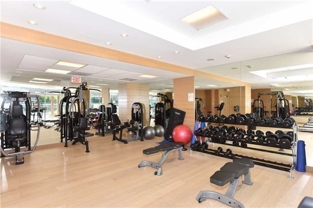 29 Queens Quay E #616