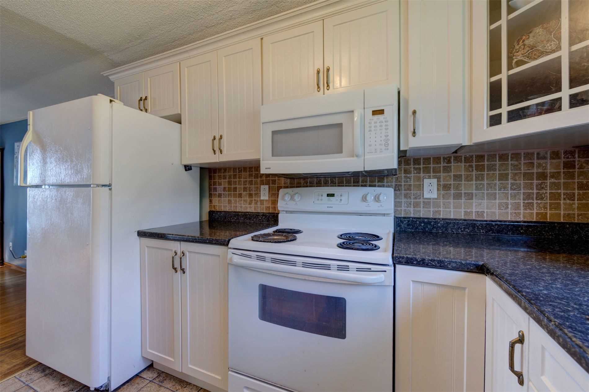 Listing X4569917 - Large Photo # 5