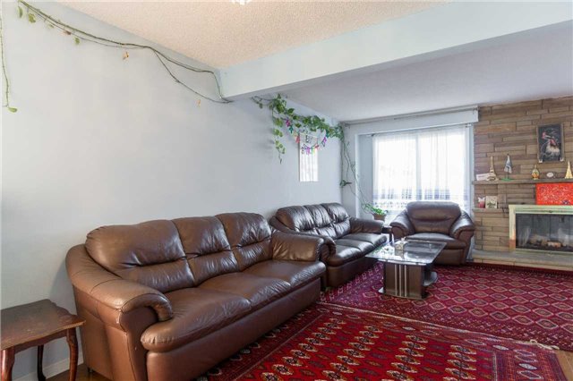Listing W3987776 - Large Photo # 5