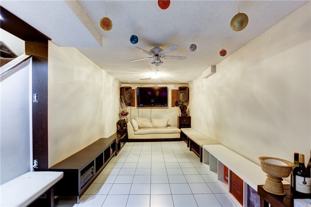Listing W4093051 - Large Photo # 15