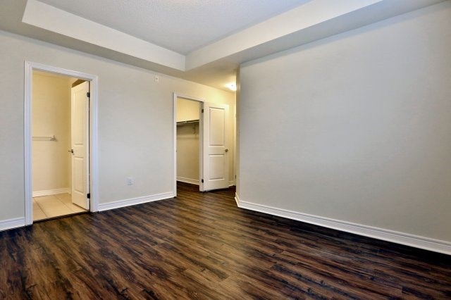 2339 Sawgrass Dr, #306