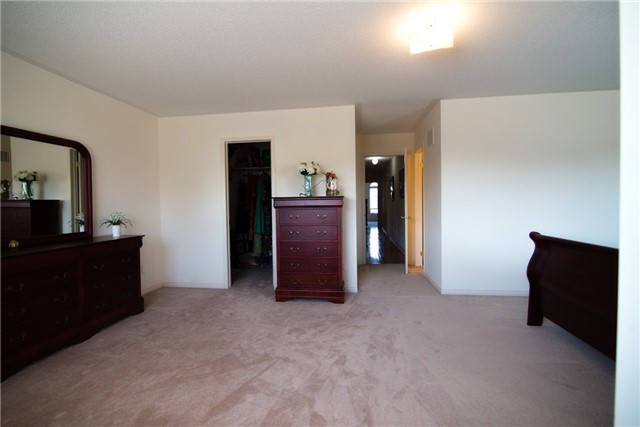 Listing W3946761 - Large Photo # 12