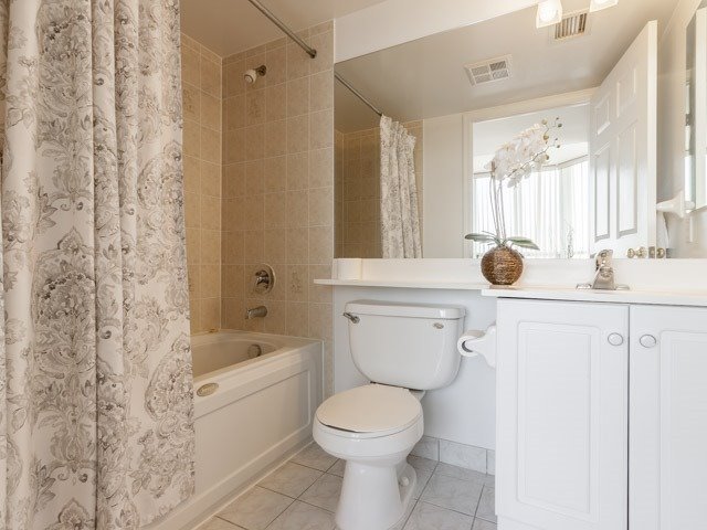 Listing W4204560 - Large Photo # 15
