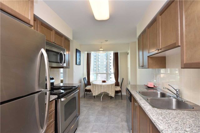 Listing W3998777 - Large Photo # 15
