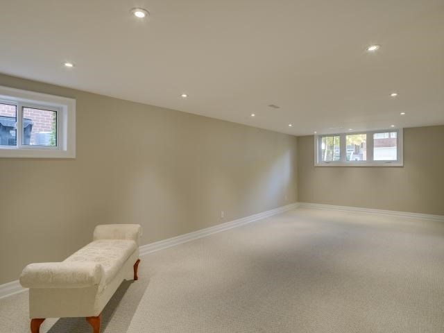 8 Greencoat Rd