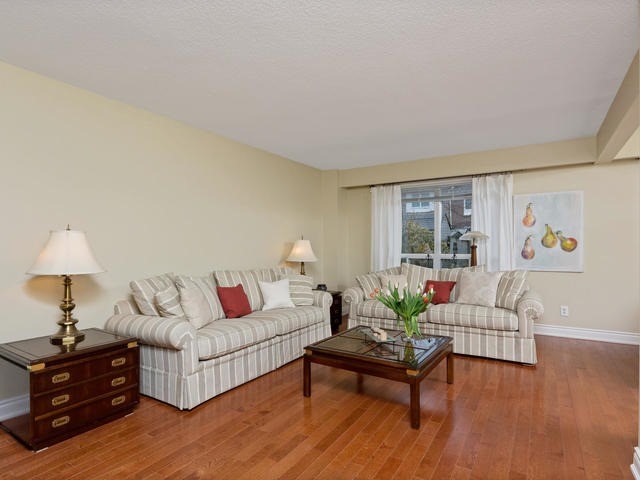 Listing W4094943 - Large Photo # 4
