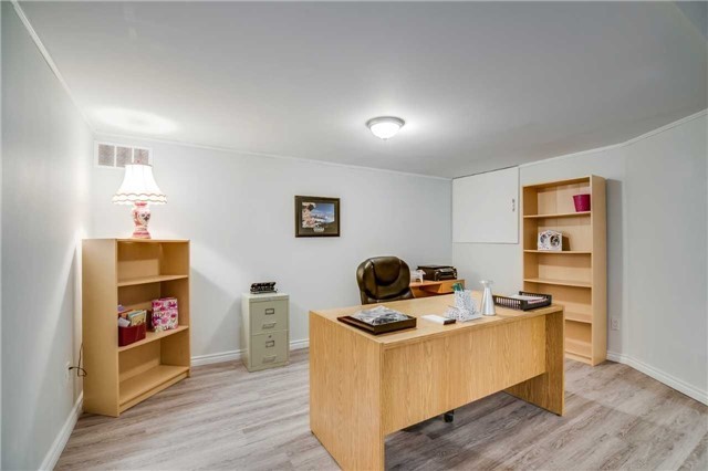 Listing W4113114 - Large Photo # 17