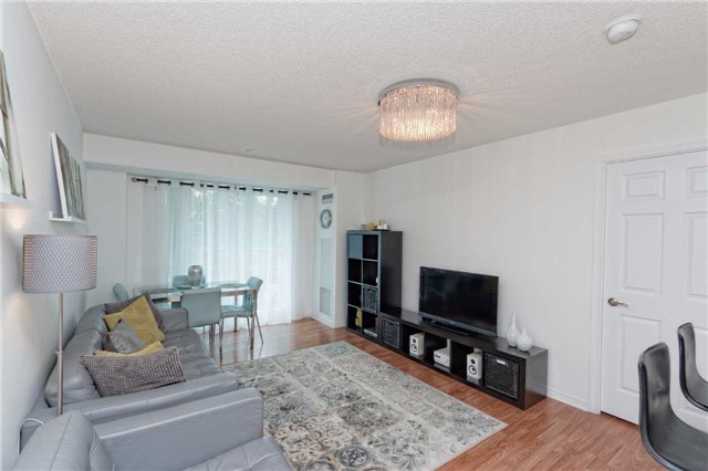 3 Ellesmere St, #225