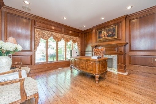 52 Fairway Heights Dr