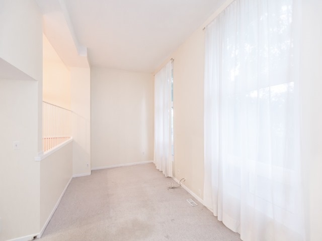 Listing W3955223 - Large Photo # 4