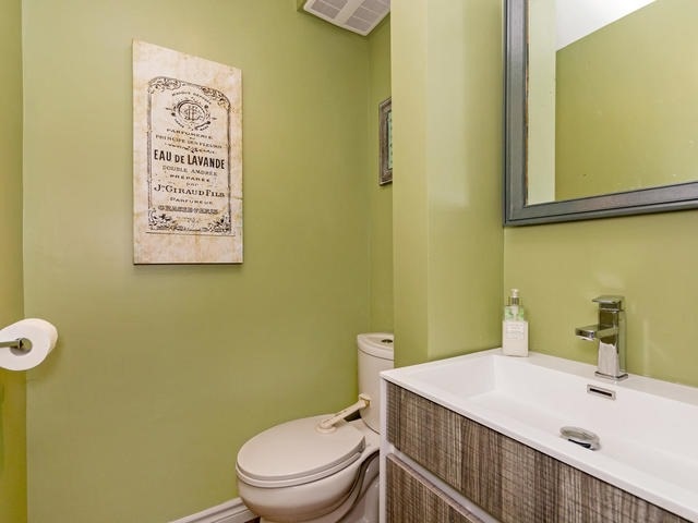 Listing W3704293 - Large Photo # 10
