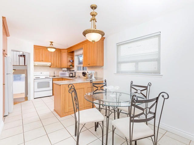 Listing W4068192 - Large Photo # 7
