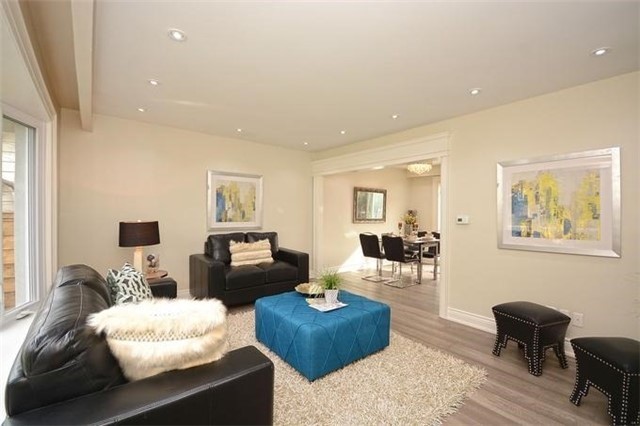 2594 Bromsgrove Rd