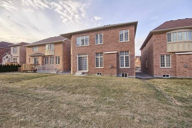 107 Queen Filomena Ave