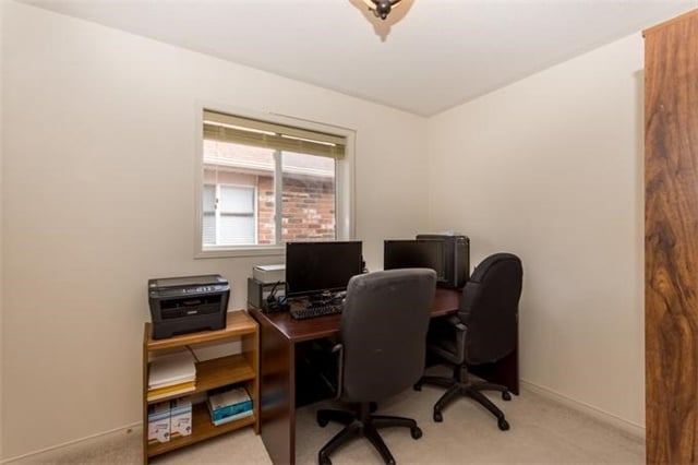 1230 Newell St