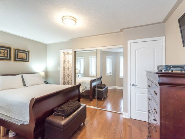 Listing W4143402 - Large Photo # 12