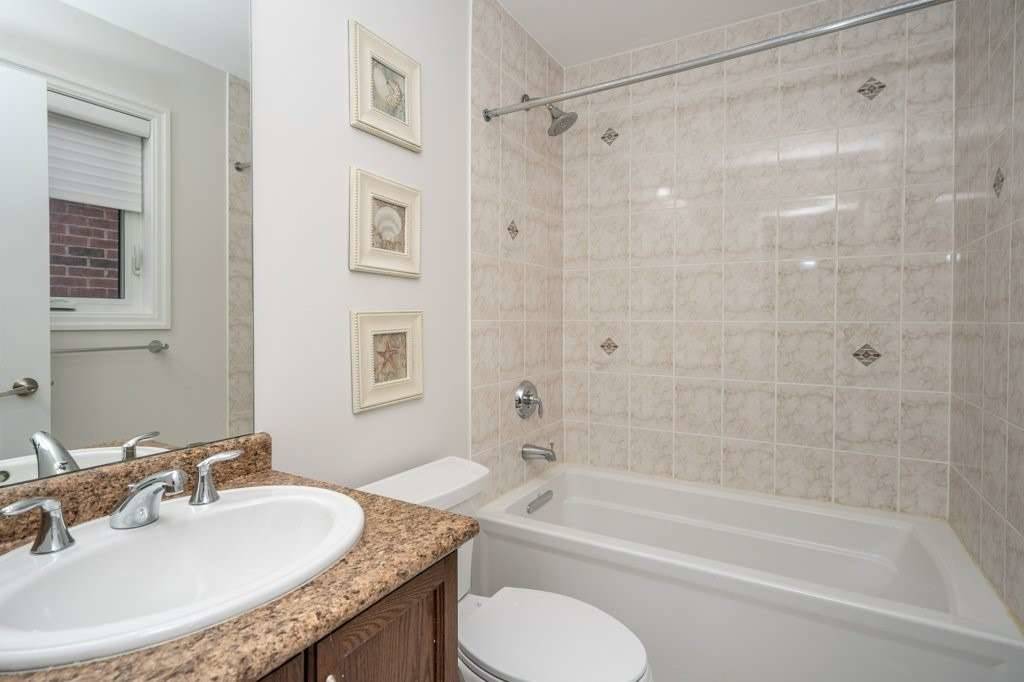 39 Lilly Valley Cres