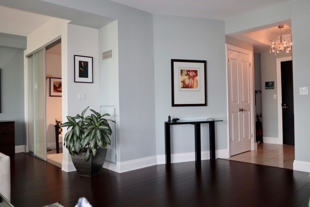 Listing W4258012 - Large Photo # 15