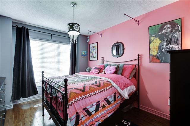 Listing W3753331 - Large Photo # 18