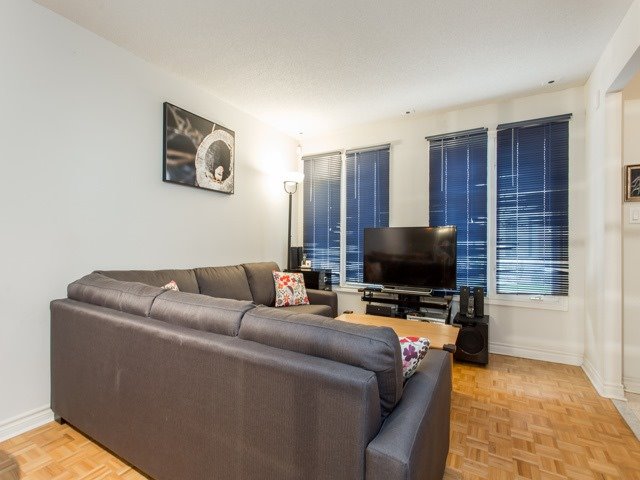 151 Townsgate Dr, #82