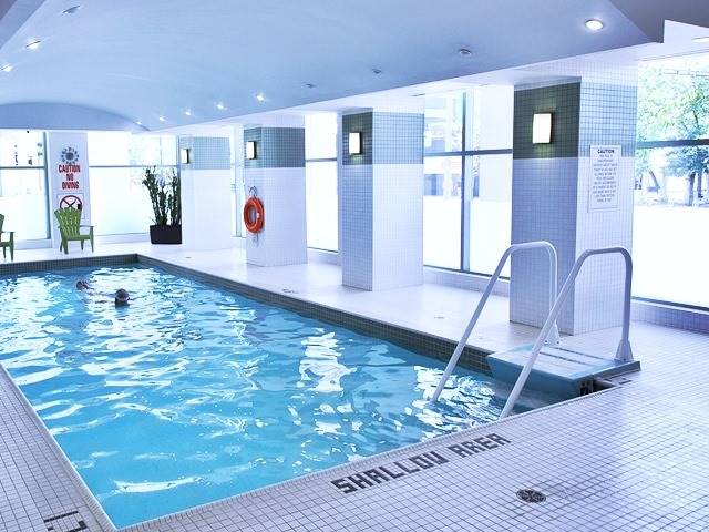 230 Queens Quay W #327