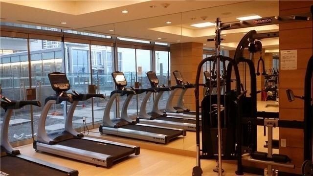29 Queens Quay E #1010