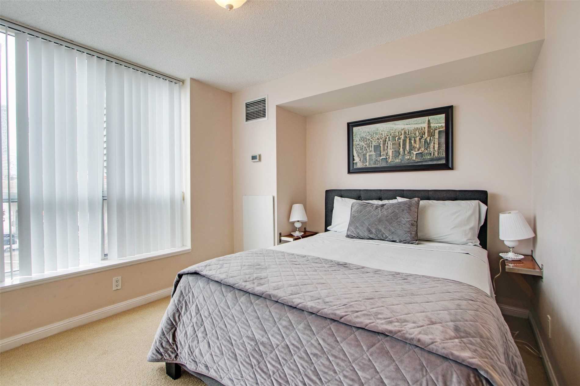 228 Queens Quay W #302