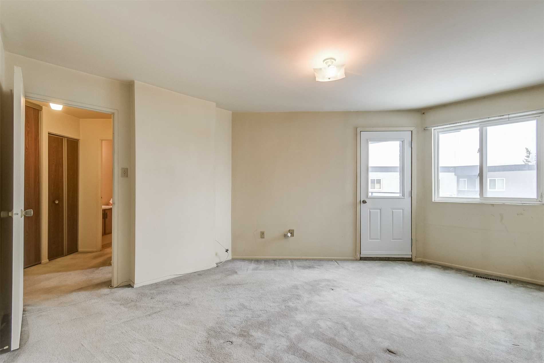 Listing W4369792 - Large Photo # 15