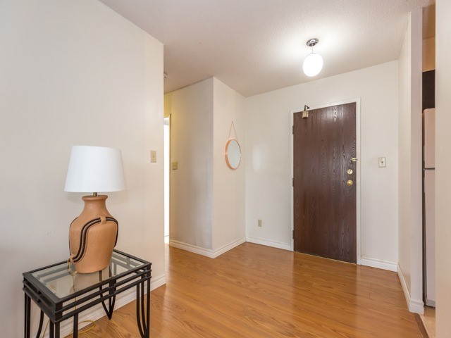 Listing W4058699 - Large Photo # 3