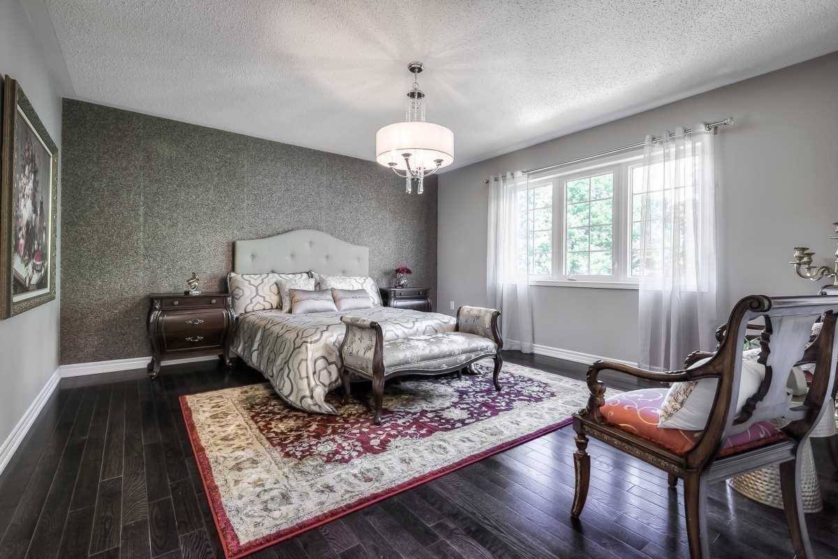 333 Thomas Phillips Dr