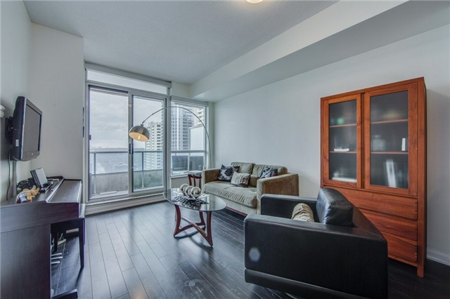 Listing C4150208 - Large Photo # 3