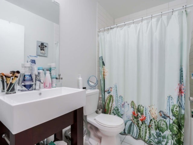 840 Queen's Plate Dr, #1003