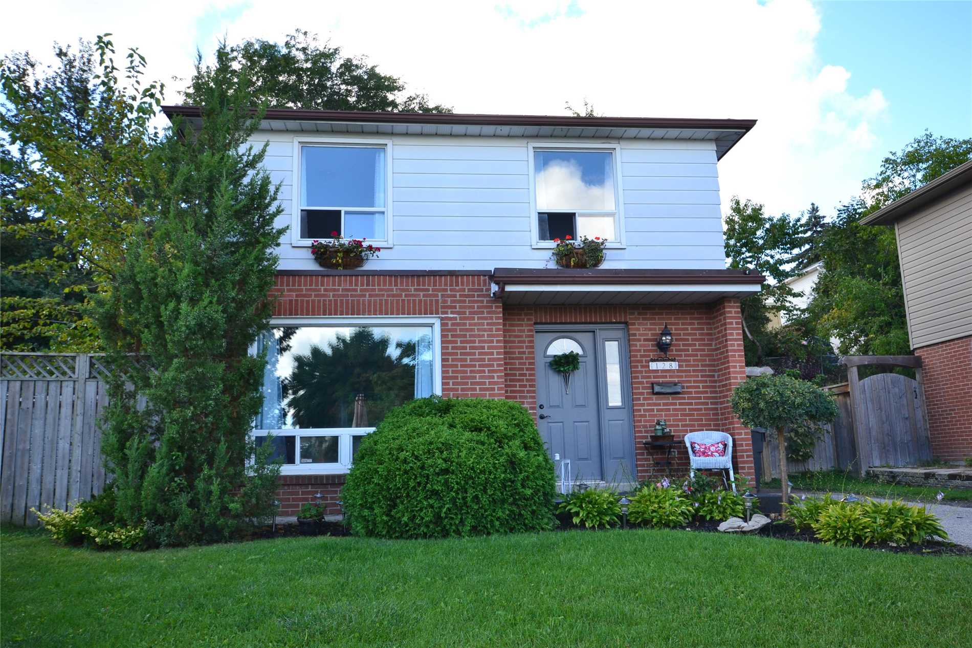 Listing W4327245 - Large Photo # 1