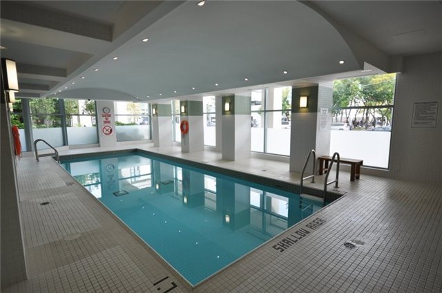 228 Queens Quay W #302