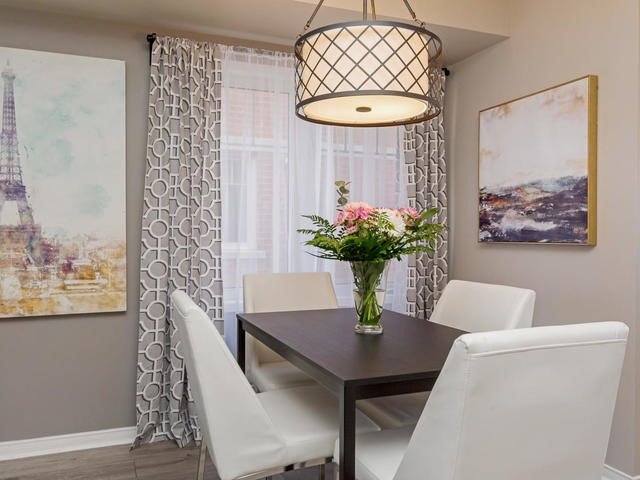 Listing W3704380 - Large Photo # 3
