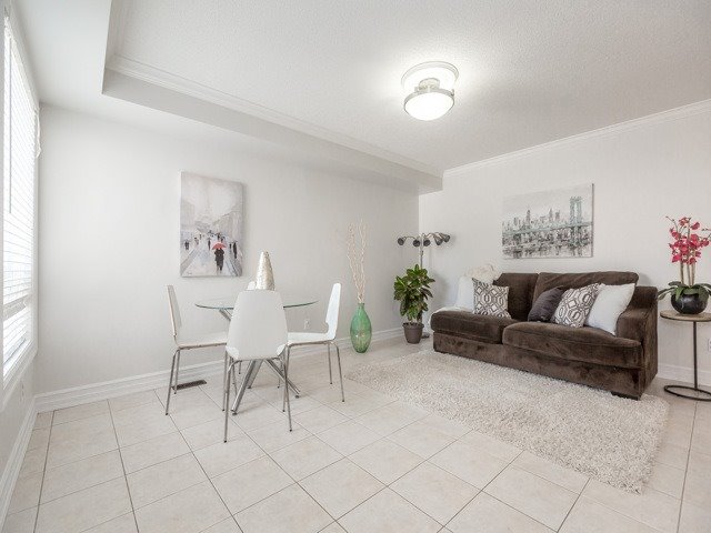 Listing W4147912 - Large Photo # 2