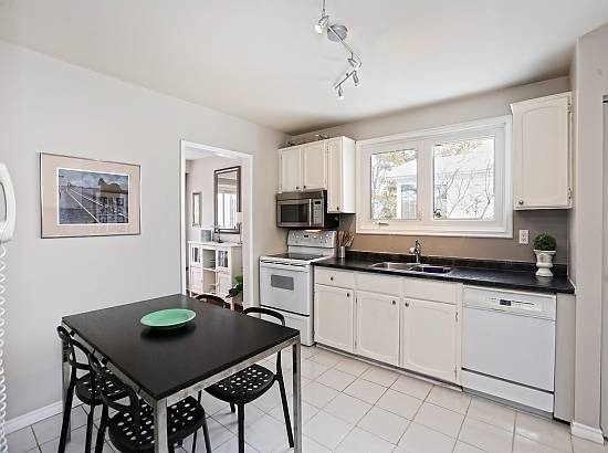 Listing W3756039 - Large Photo # 13
