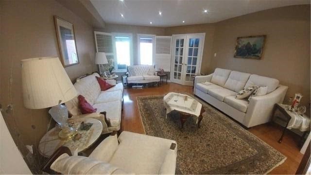 58 Hearne Cres