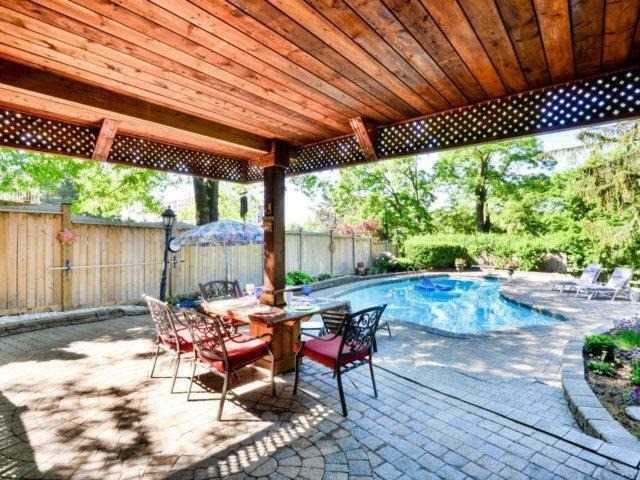15 Pine Ridge Lane