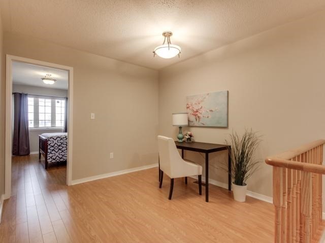 Listing W4095099 - Large Photo # 12