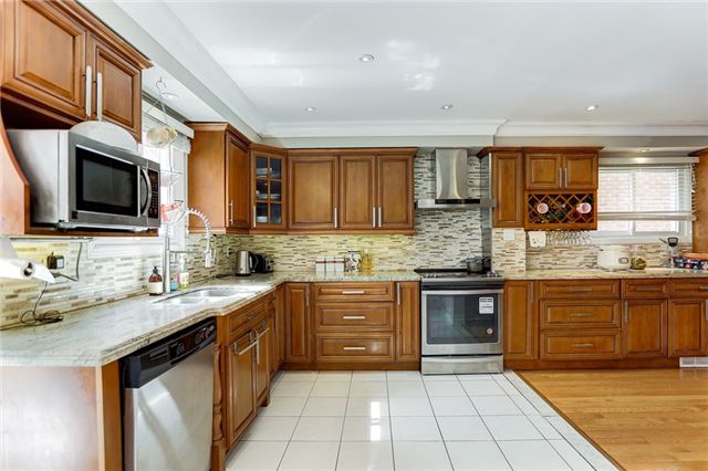 Listing W4093051 - Large Photo # 4