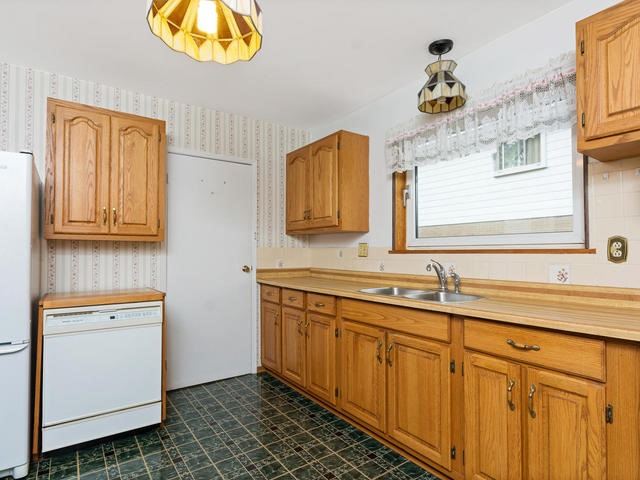 Listing W4029663 - Large Photo # 7